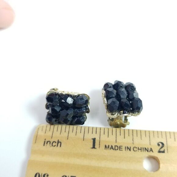 Vintage Black Faceted Bead Cluster Clip On Earrings, Square Shape Retro Sparkle - Picture 4 of 5
